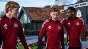 Alexander Isak Joins Liverpool in Record-Breaking Transfer