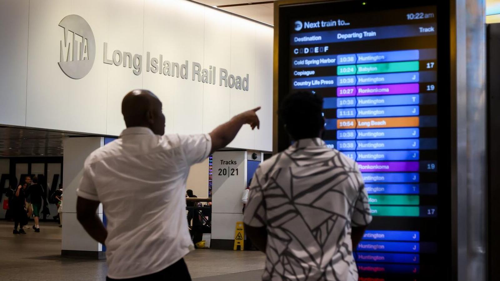 LIRR Strike Delayed as Unions Make Historic Appeal to Trump