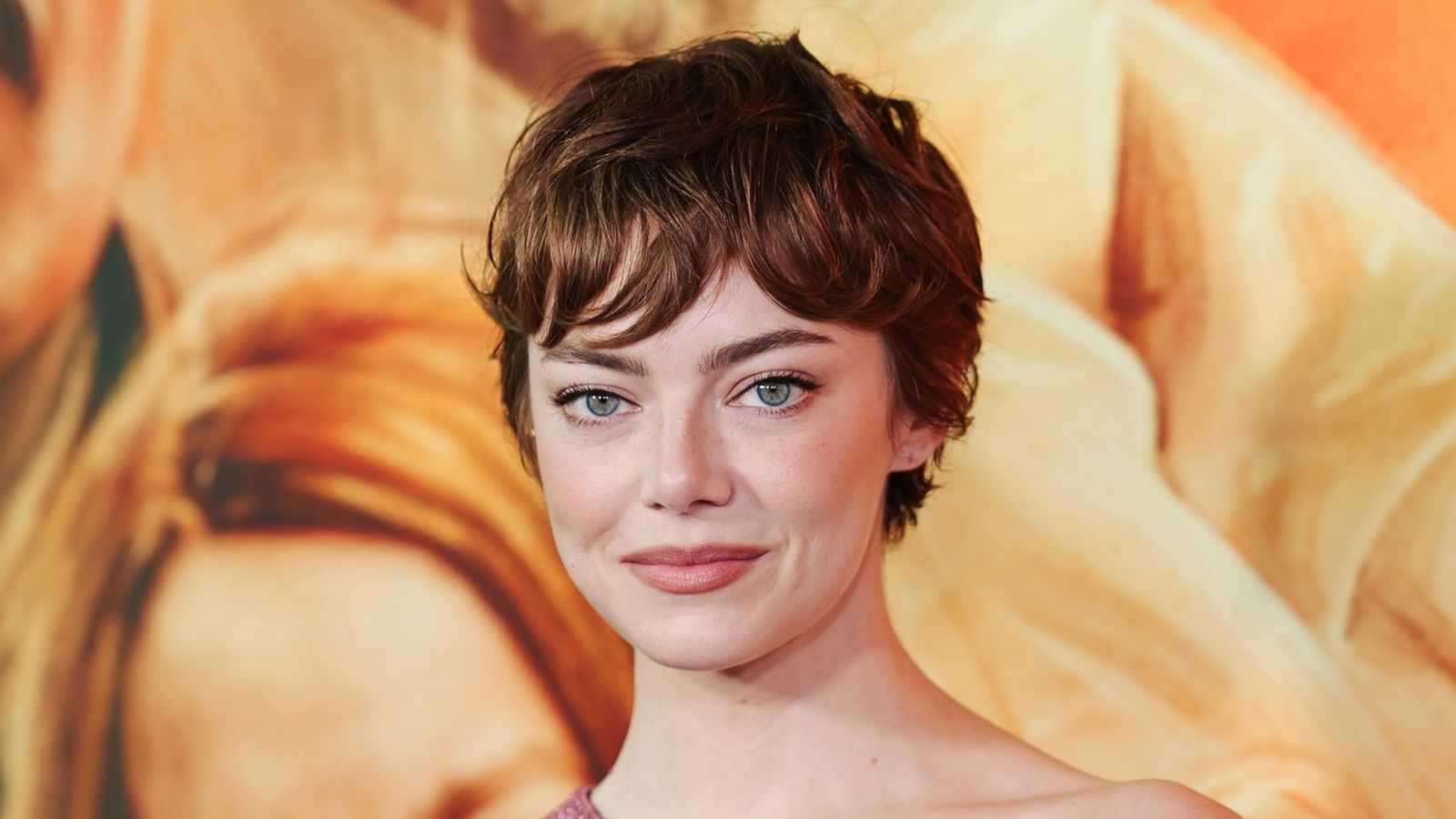 Emma Stone’s Paris Fashion Week Hair Transformation Captivates Style Watchers