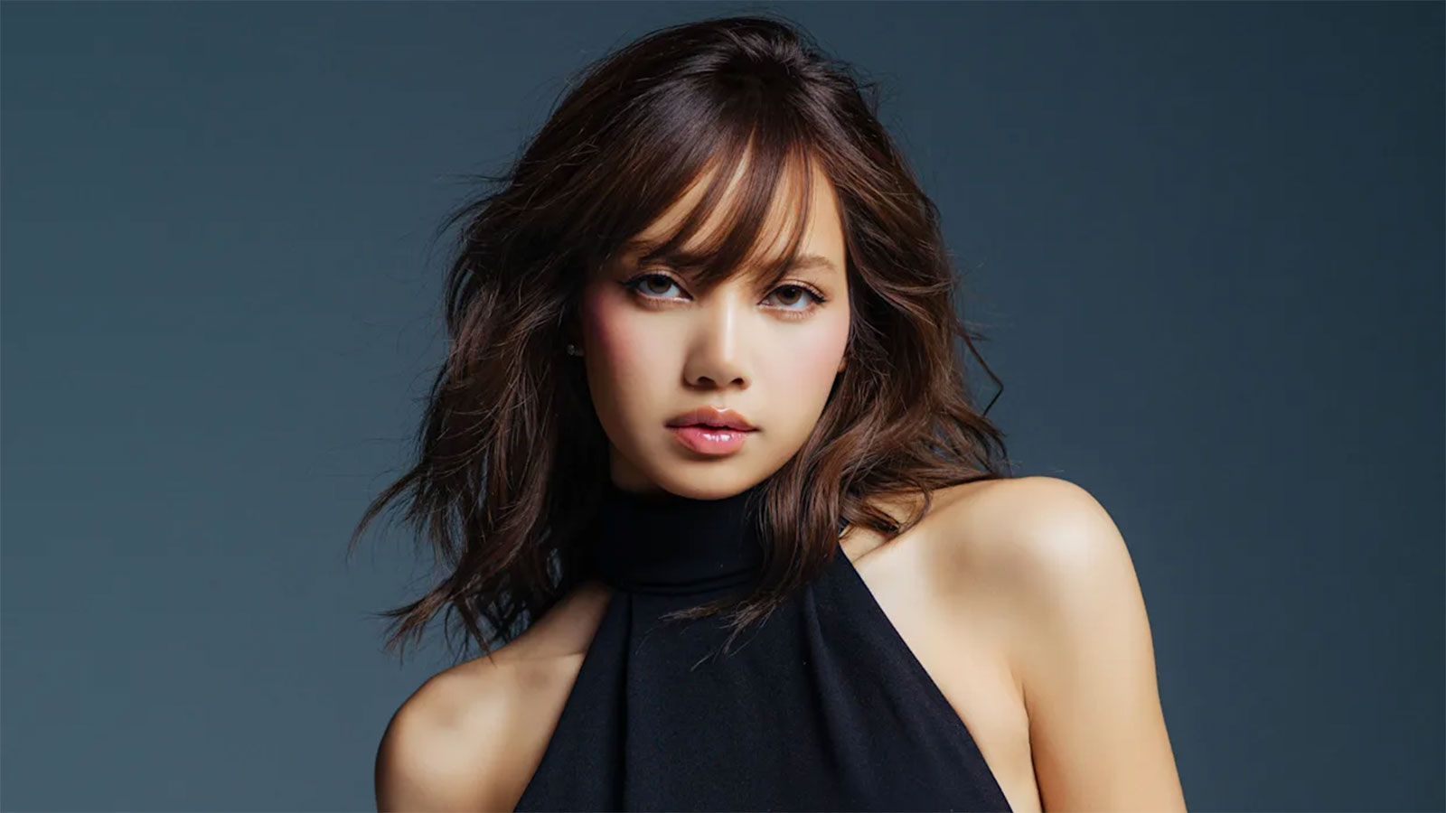 BLACKPINK’s Lisa Sets Stage for Solo World Tour After Signing with Wasserman Music