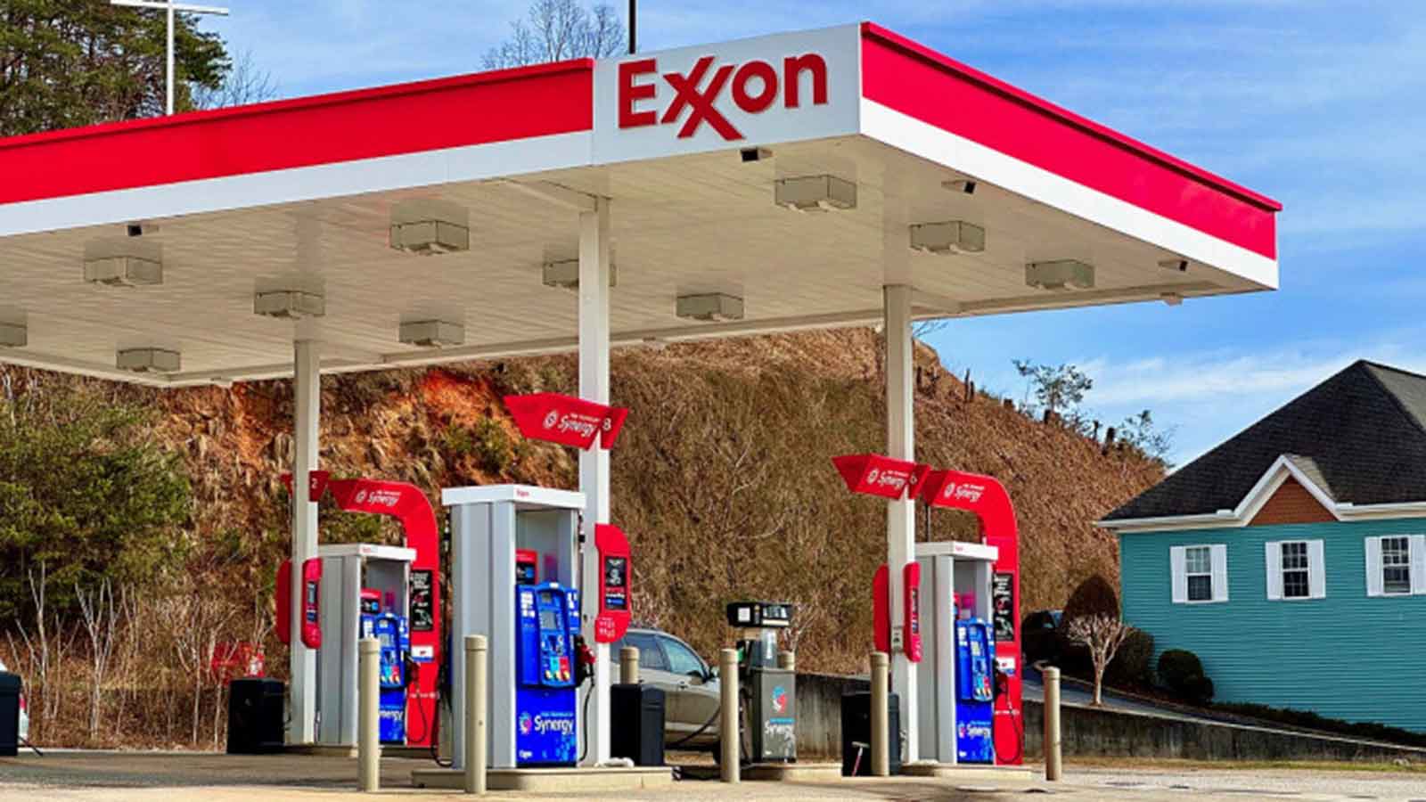 ExxonMobil Challenges California Climate Disclosure Laws in Landmark Federal Suit