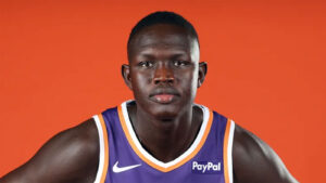 Khaman Maluach: Suns Rookie Faces Early Test as Phoenix Rebuilds Against Kings