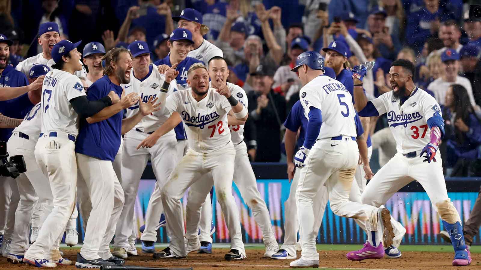 Toronto Blue Jays Fall in 18-Inning World Series Thriller Against Dodgers: Game 3 Recap & Streaming Guide