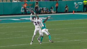 Malaki Starks Makes NFL Impact: First Career Interception Sparks Ravens’ Victory