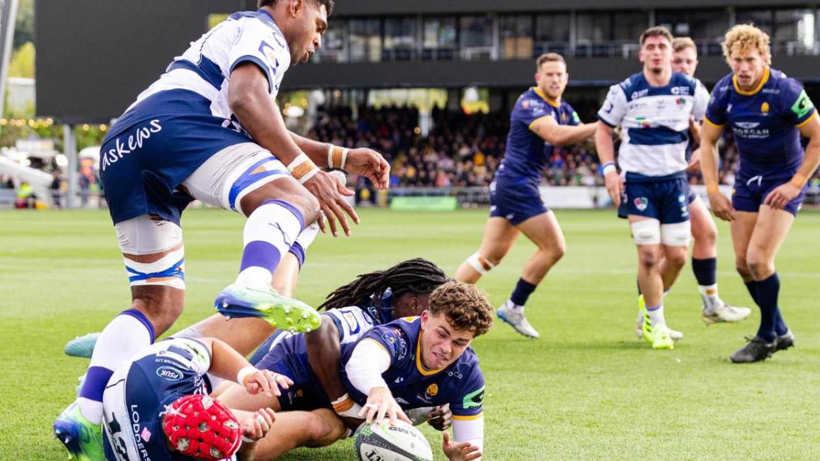 Worcester Warriors Triumph Over Coventry in Riveting Rugby Clash