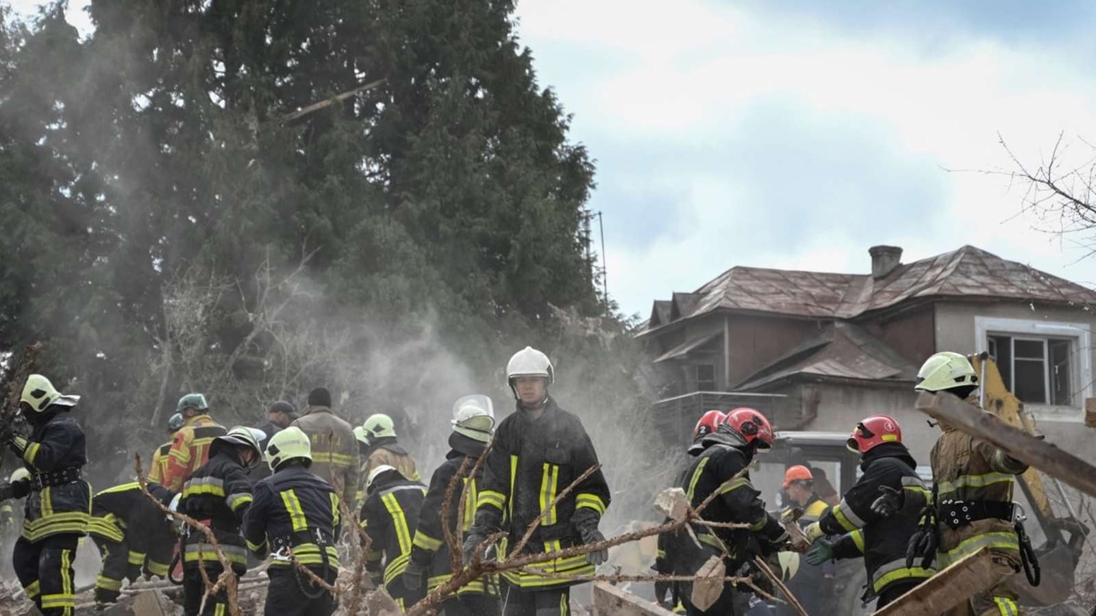 Russian Air Strikes on Ukraine: Key Impacts