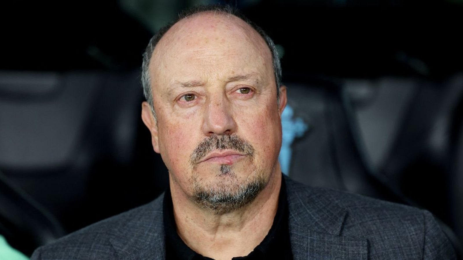 Rafa Benitez returns to management with Panathinaikos, breaking salary records in Greek football and facing the challenge of reviving one of the country's legendary clubs.