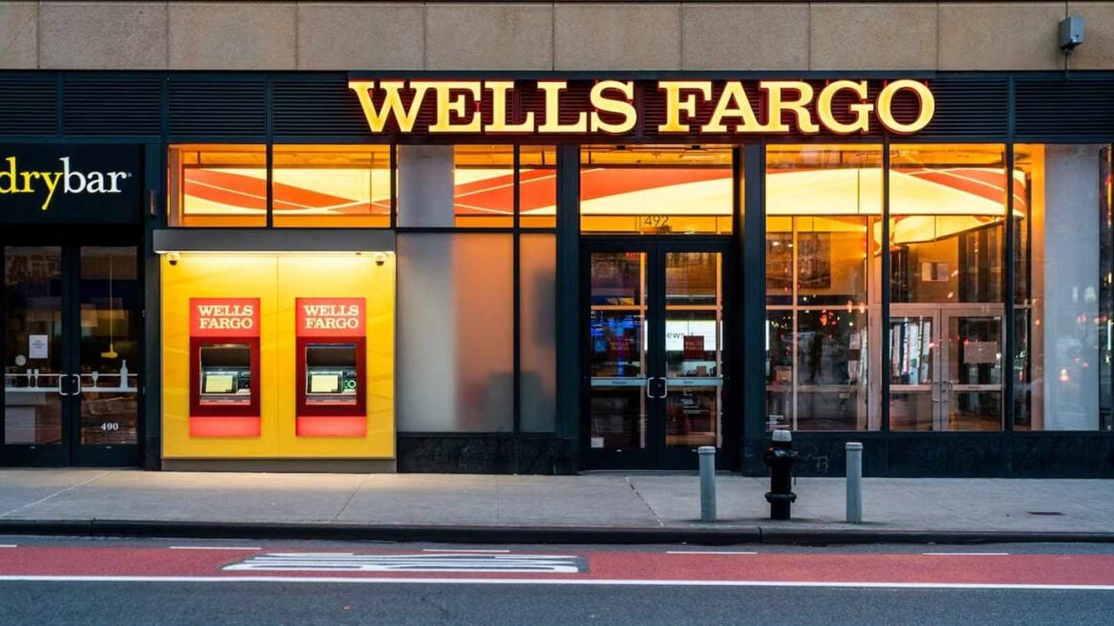 Are Wells Fargo Banks Closing on Columbus Day 2025? Full Details