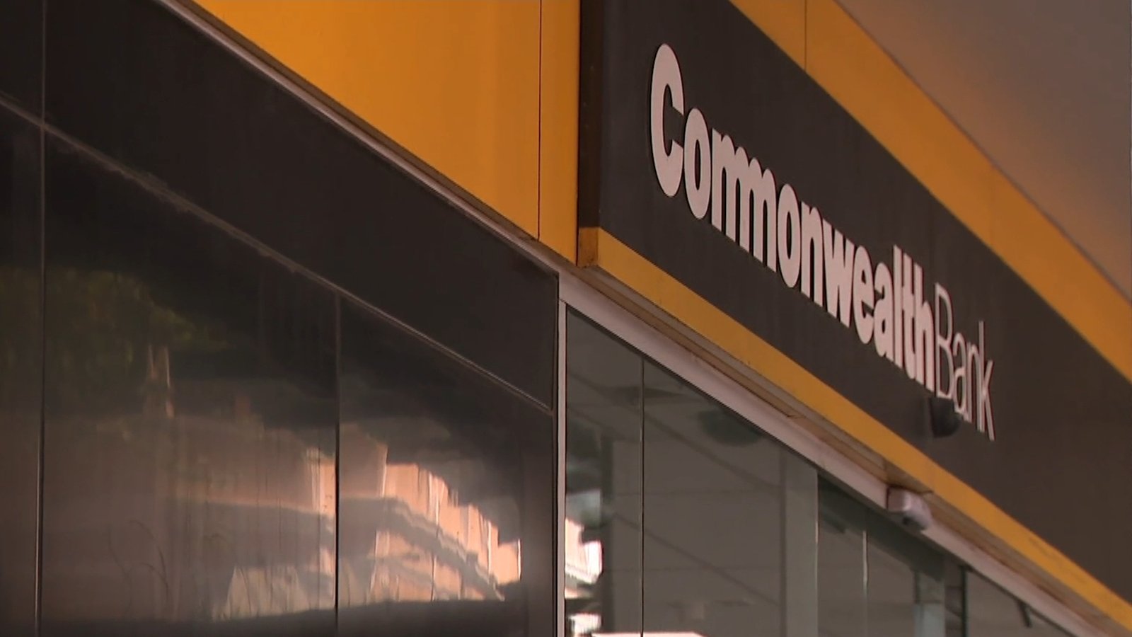 Commonwealth Bank Restores Online Banking After Major Outage