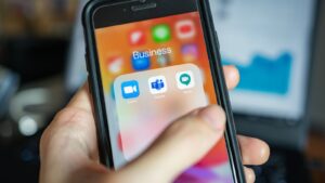 Microsoft Outage Disrupts Teams, Outlook, Azure: Causes and Response