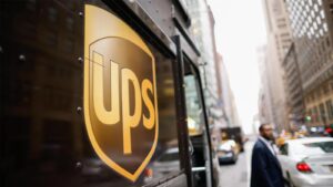 UPS Stock Faces Turbulence Ahead of Earnings: Can Restructuring Deliver a Turnaround?