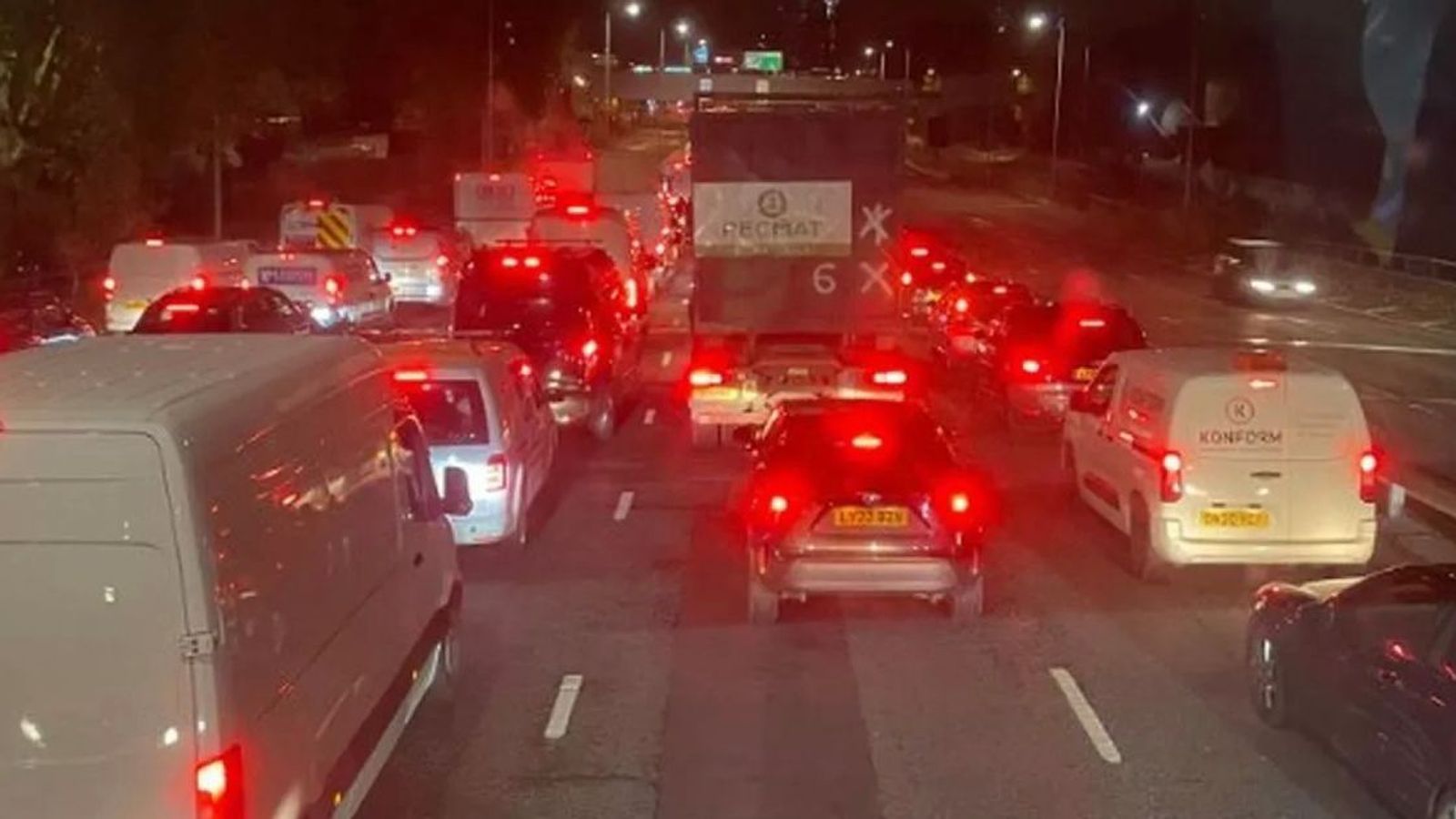 Blackwall Tunnel Closure Triggers Widespread London Travel Disruption: What Commuters Need to Know