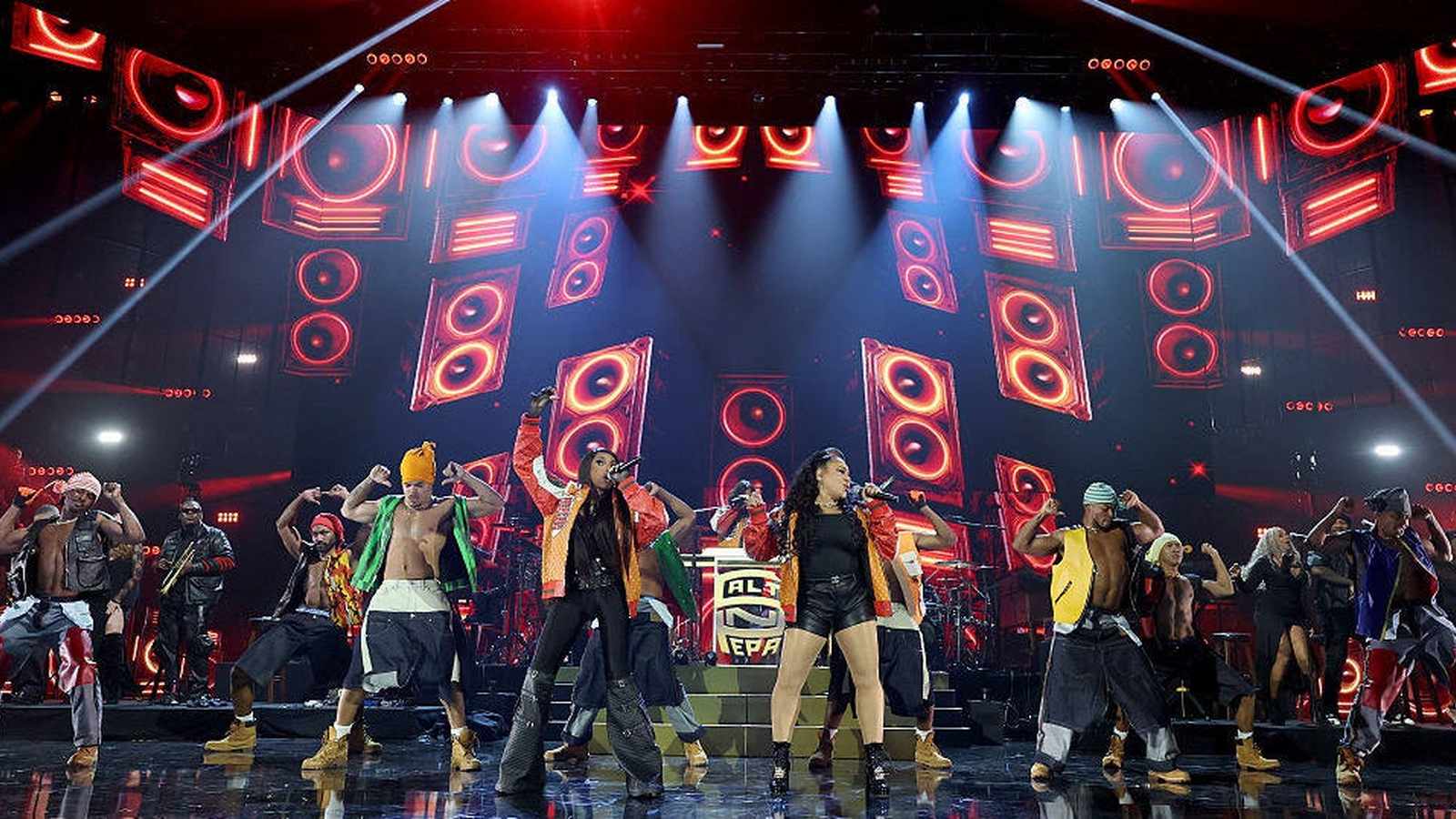 Cyndi Lauper’s Unstoppable Legacy: Rock & Roll Hall of Fame Induction 2025 Highlights