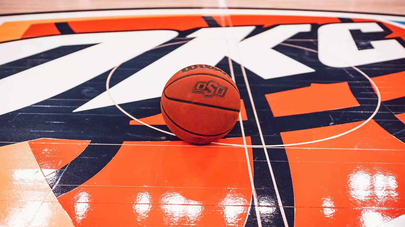 Oklahoma Basketball Faces Oklahoma State in Bedlam Showdown