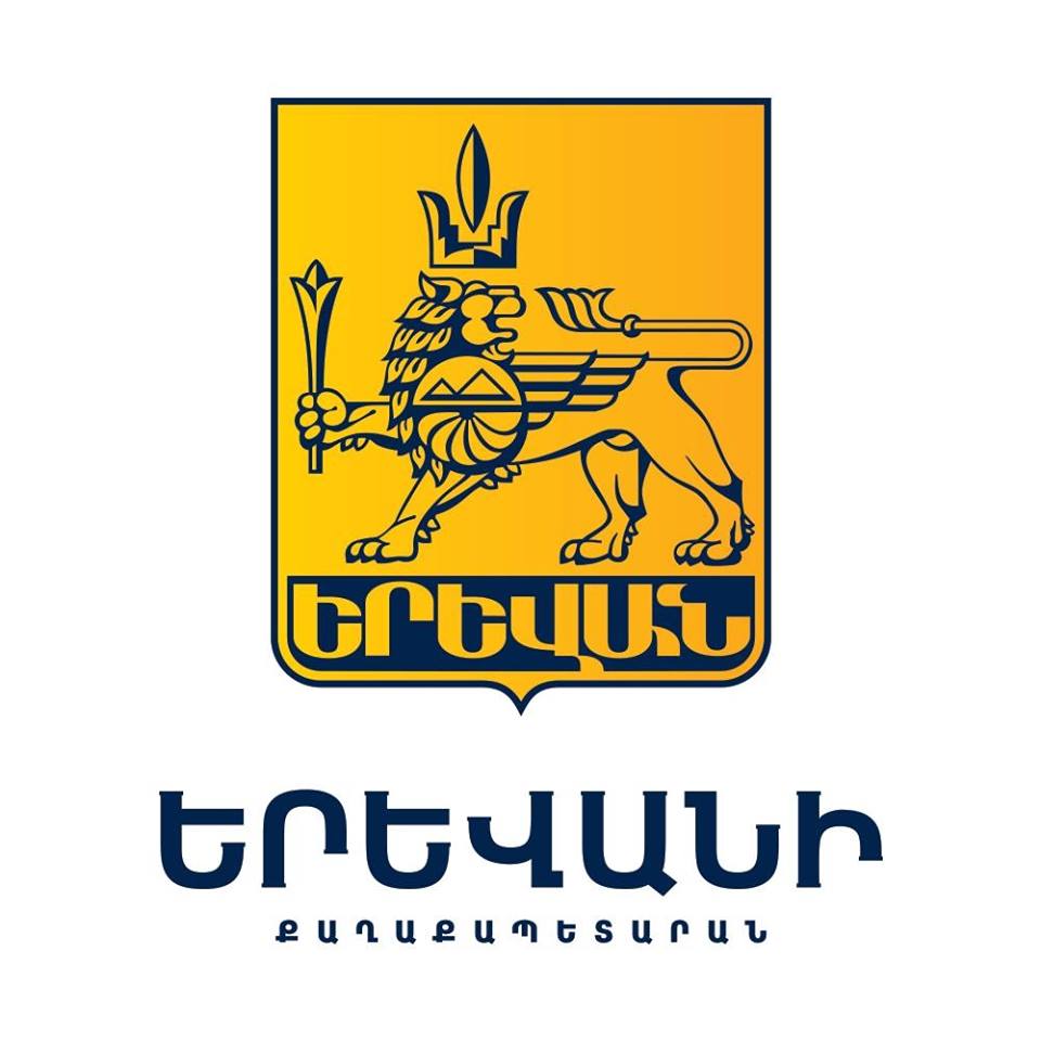 Նոր Նորքում շինություն է ապամոնտաժվում