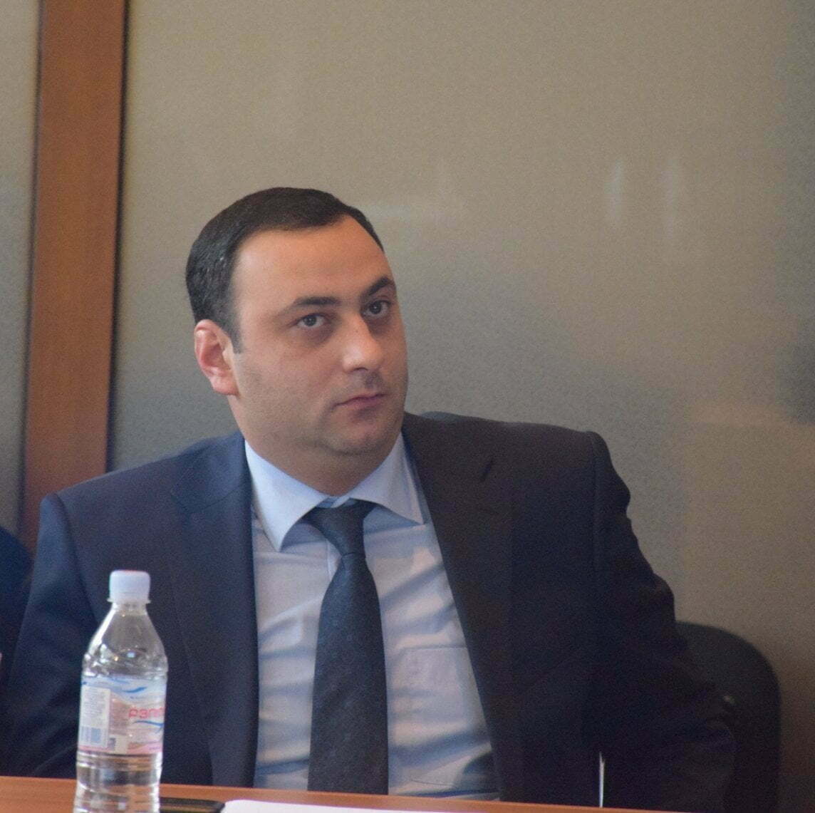 Շարմազանովի խորհրդականը նույնպես կառաջադրվի