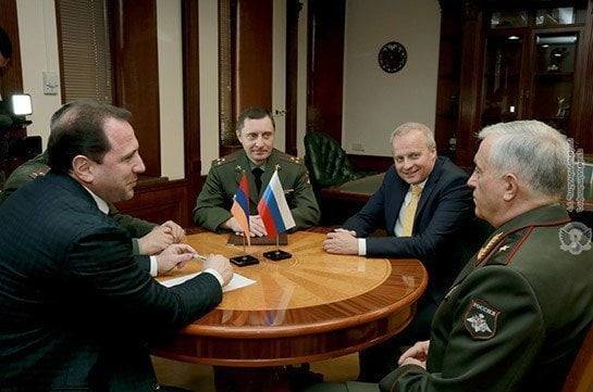 Դավիթ Տոնոյանն ընդունել է Հայաստանում ՌԴ դեսպանության նոր ռազմական կցորդին