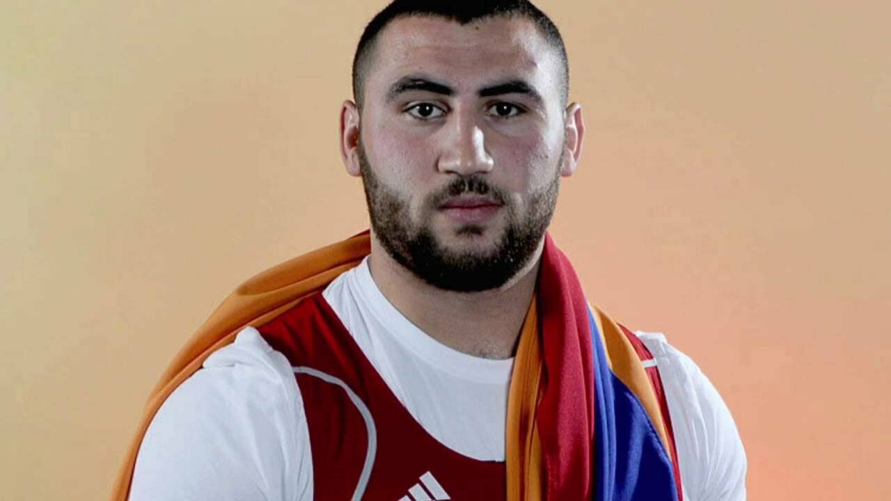 Սիմոն Մարտիրոսյանը դարձավ աշխարհի կրկնակի չեմպիոն