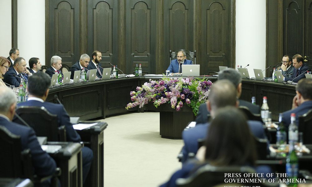 Կառավարությունը հավանություն տվեց Սևանա լճում գտնվող զբոսանավը աճուրդով վաճառելու նախագծին