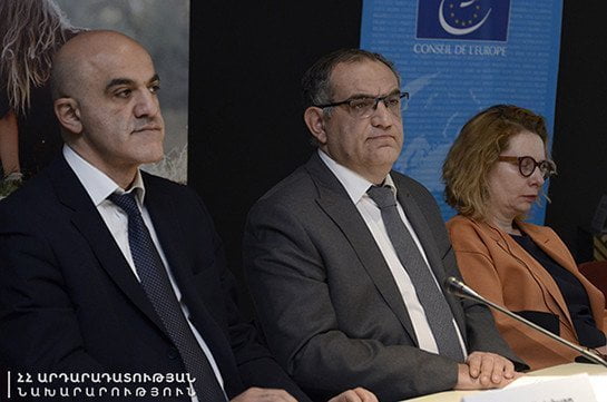 Այսօր տեղի ունեցավ «Հայաստանում կանանց նկատմամբ բռնության և ընտանեկան բռնության կանխարգելում և դրա դեմ պայքար» թեմայով խորհրդաժողով