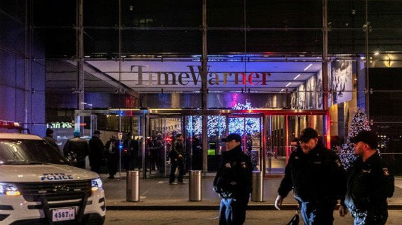 CNN-ի աշխատակիցներն ուղիղ եթերում տարհանվել են