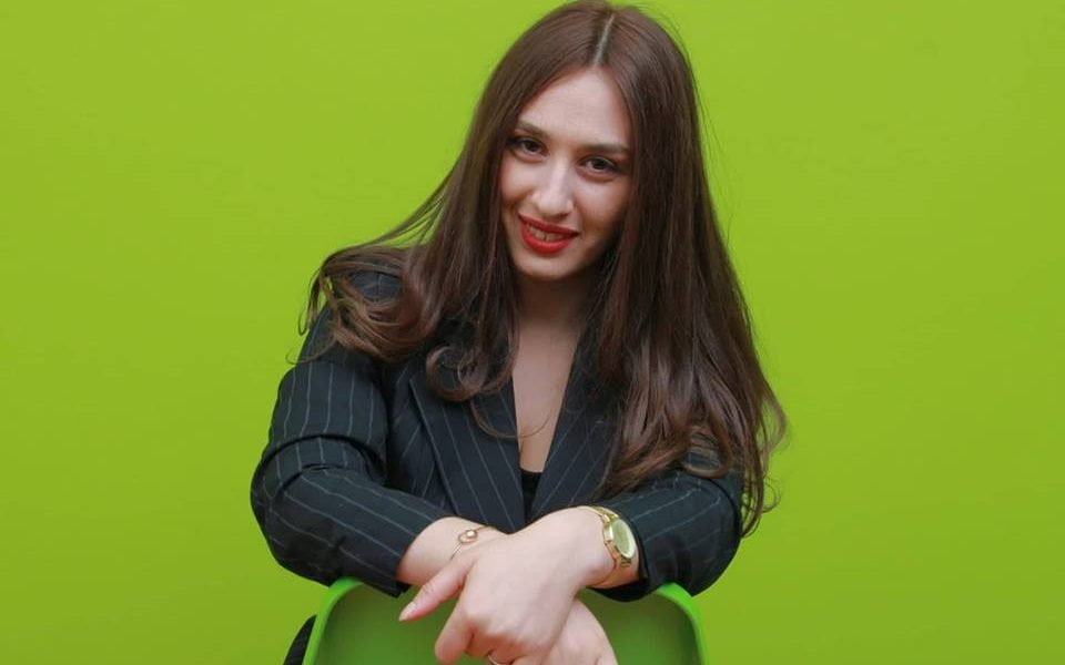 5bed6edd098a78.73495513