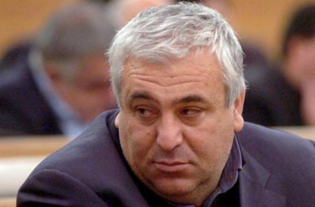 Թող ինքնահրկիզվի. Էջմիածնեցի նախկին պատգամավոր Հակոբ Հակոբյանը՝ Մանվել Գրիգորյանին