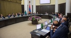 Live. Կառավարության հերթական նիստ