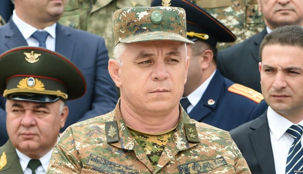 «Այսօր ես թողնում եմ Պաշտպանության բանակի հրամանատարի պաշտոնը»,- Լևոն Մնացականյան