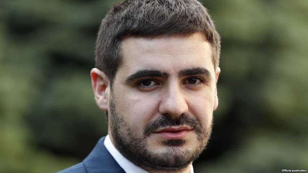 «Եթե մինչ այս պահը նրա հետ հանդիպում տեղի չի ունեցել, ուրեմն՝ նման հանդիպման անհրաժեշտություն չի եղել», – Արման Եղոյան