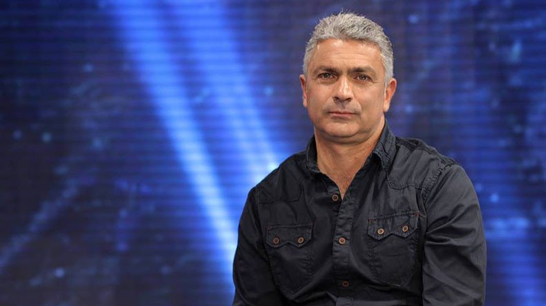 Աբրահամ Խաշմանյանը հանդիպել է «Արարատի» երկրպագուներին