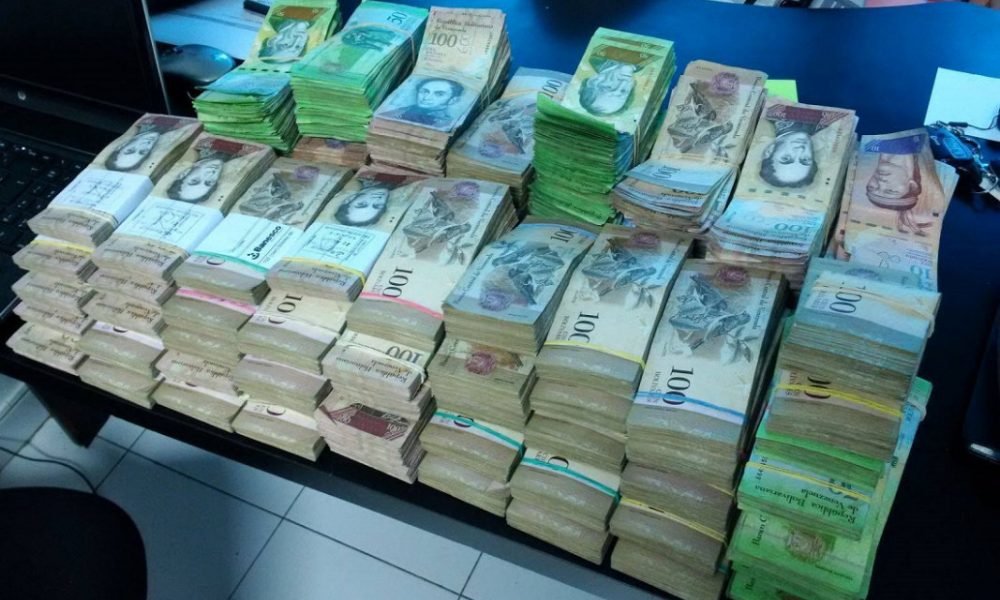 Վենեսուելայում գնաճի տարեկան ցուցանիշը հասել է 1,3 մլն տոկոսի