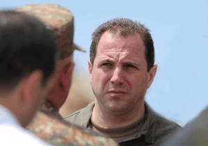 Դավիթ Տոնոյանն ամանորյա ուղերձ է հղել հայոց բանակի ծառայակից ընկերներին