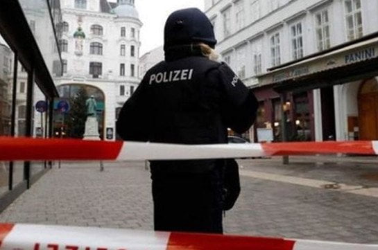 Անհայտ անձինք Վիեննայում հարձակվել են եկեղեցու այցելուների վրա