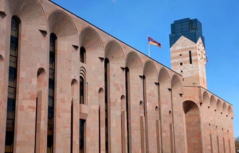 Երևանի քաղաքապետարանն ամբուլատոր-պոլիկլինիկական բուժհաստատություններում հերթապահություն է սահմանել