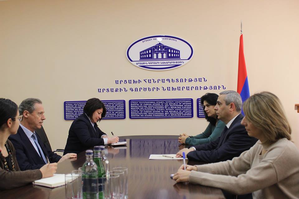 Մասիս Մայիլյանը The HALOTrust-ի ներկայացուցչի հետ քննարկել է ականազերծմանը վերաբերող հարցեր