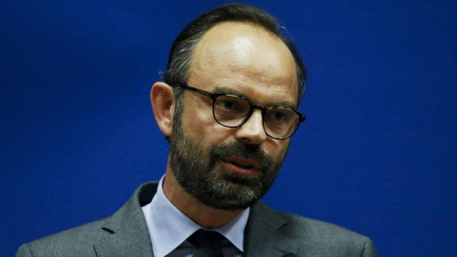 Առանց արտոնության ցույցերը ճնշվելու են. Ֆրանսիայի վարչապետ