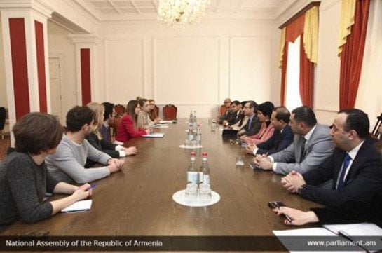 «Լուսավոր Հայաստան» խմբակցության պատգամավորները հանդիպել են Հայաստանում ԵՄ պատվիրակության անդամներին