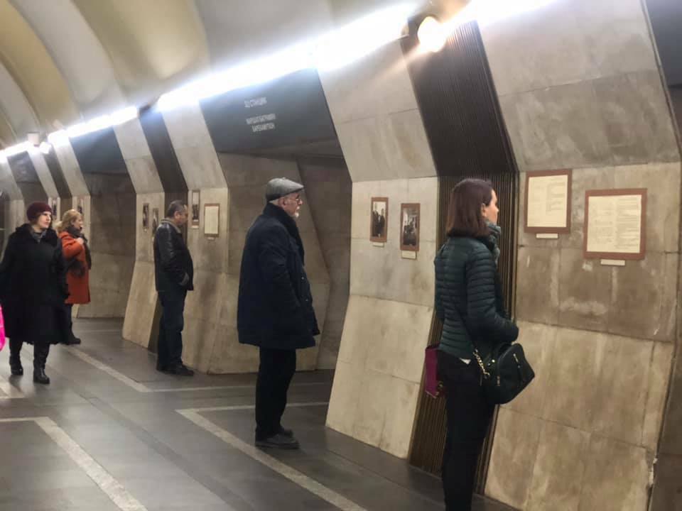 «Երիտասարդական» կայարանում Հովհաննես Թումանյանի ձեռագրերի ցուցահանդես է բացվել