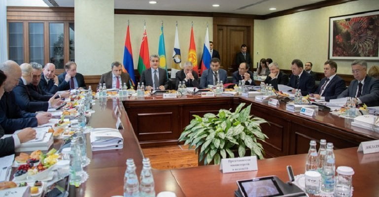 Փոխվարչապետ Մհեր Գրիգորյանը նախագահում է ԵԱՏՀ խորհրդի հերթական նիստը