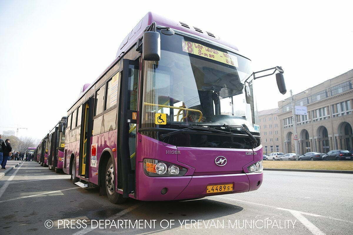 Ավտոբուսների վարորդները հրաժարվել են երթուղի դուրս գալ