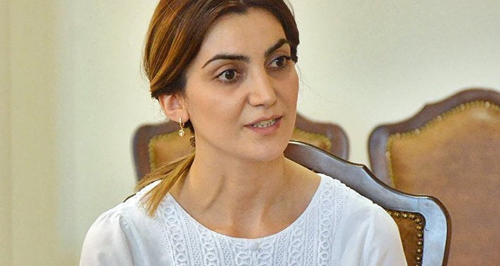 Այս պահին Էջմիածնում տարածվել է անհրապույր բուրմունք, որը խուճապ է առաջացրել․ Դիանա Գասպարյան