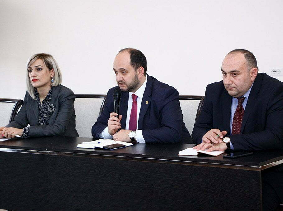 Ավագ դպրոցները հավելյալ 1 մլրդ դրամ կստանան