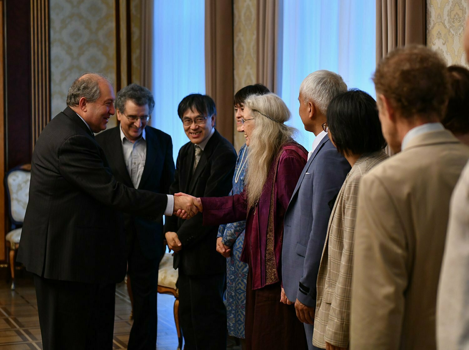 Նախագահ Սարգսյանը ընդունել է Հայաստան ժամանած ականավոր գիտնականների