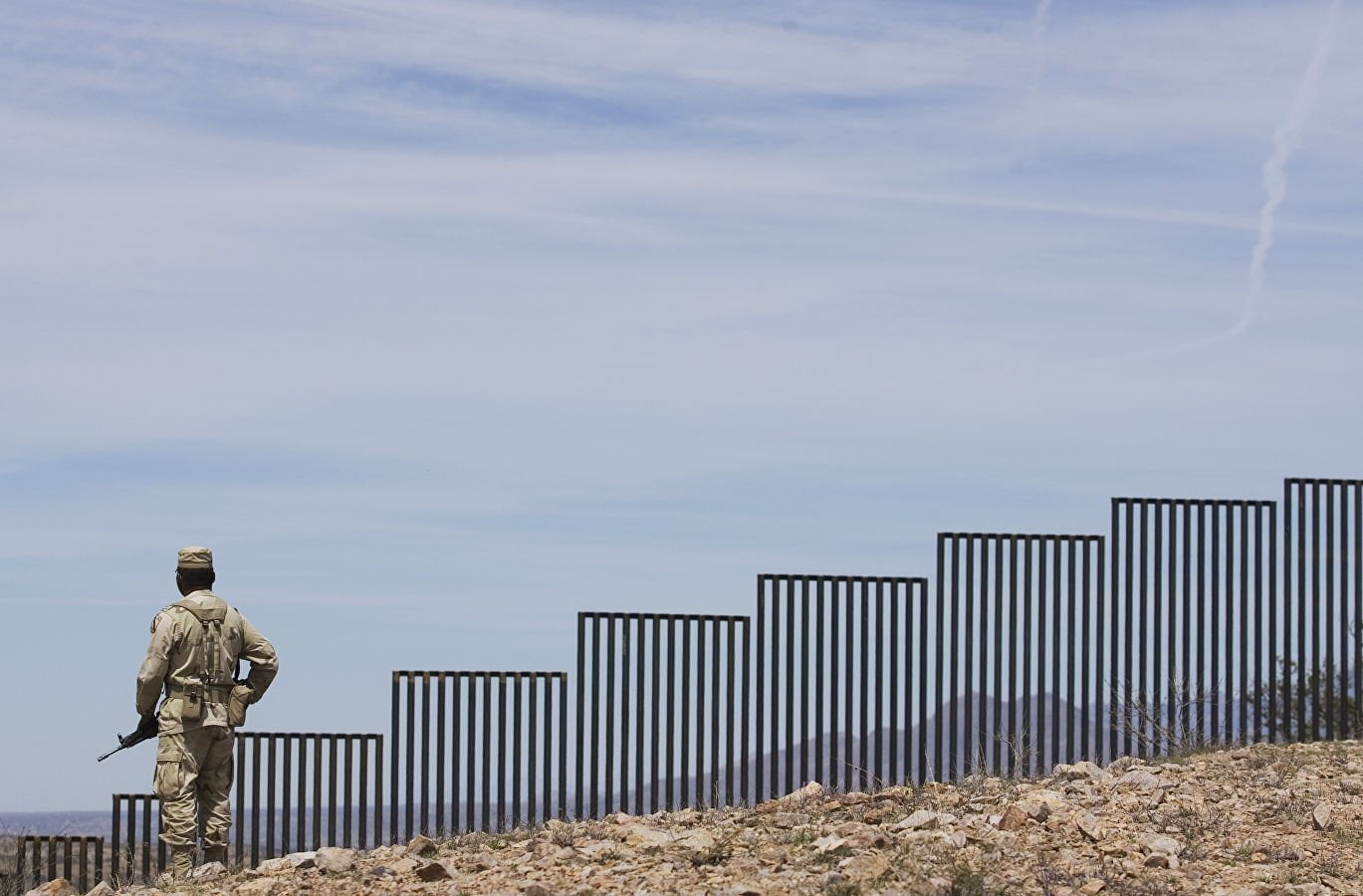 Պենտագոնը 1 մլրդ դոլար է հատկացրել Մեքսիկայի հետ սահմանին պատի շինարարության համար