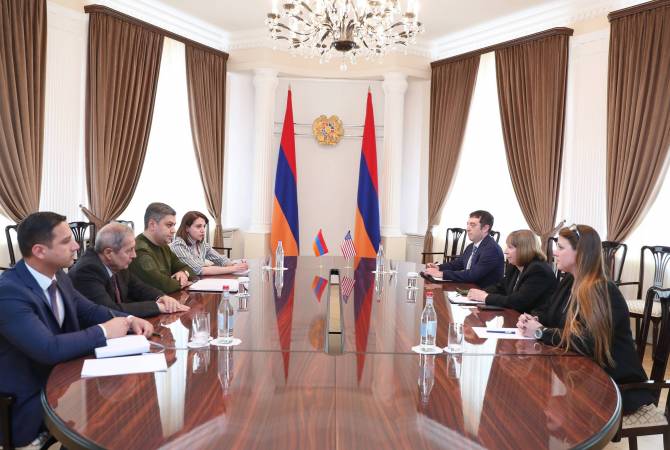 ԱԱԾ տնօրենն ընդունել է ԱՄՆ նորանշանակ դեսպանին