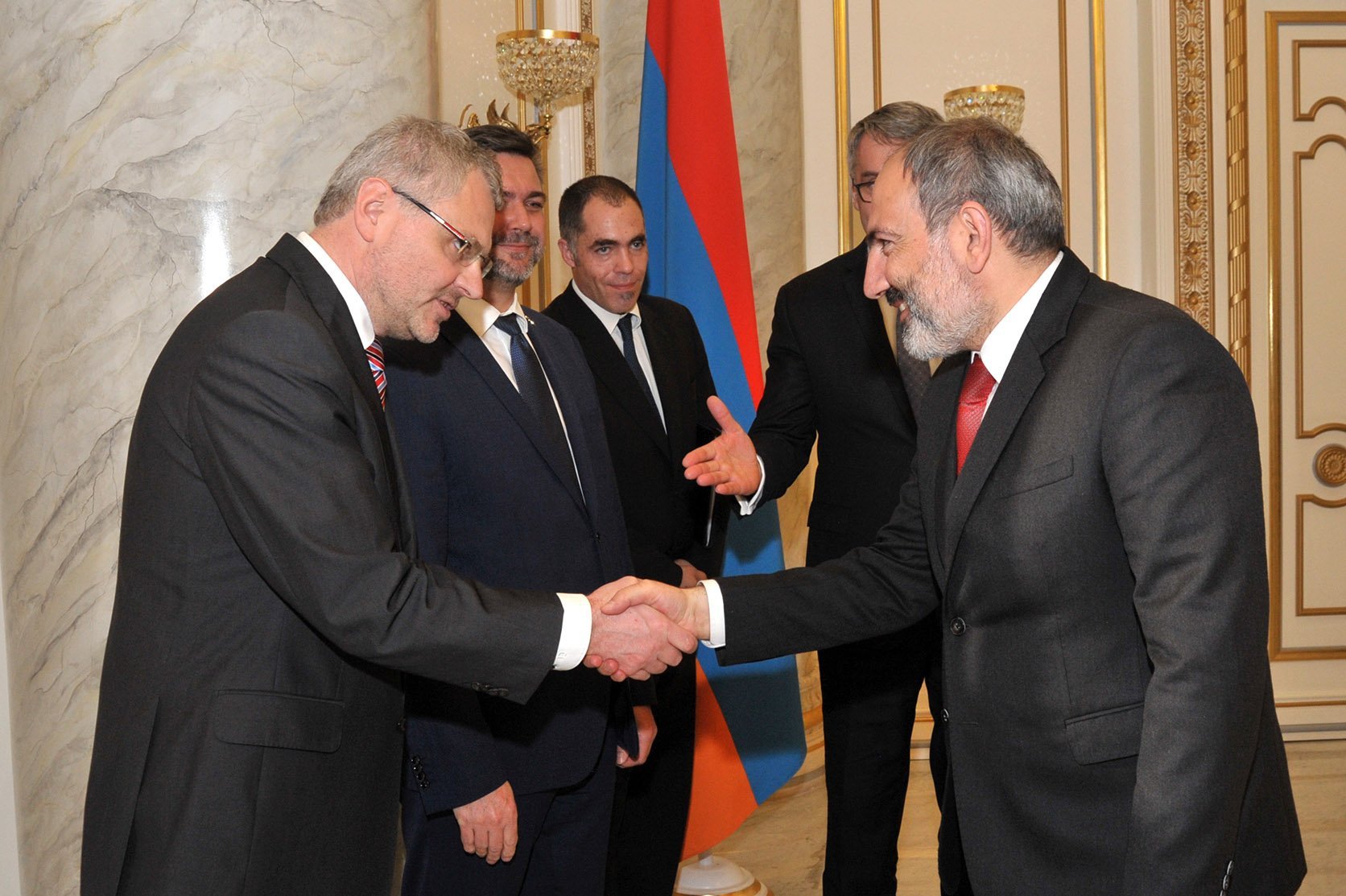 Վարչապետն ընդունել է Չեխիայի պաշտպանության նախարարին