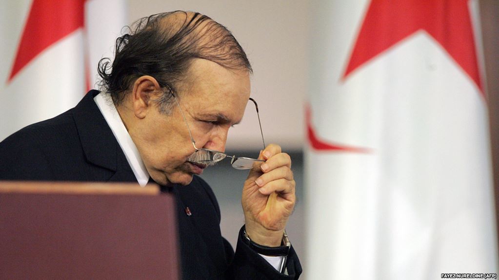 Ալժիրի նախագահը, հանրության ճնշման ներքո, հրաժարական է տվել