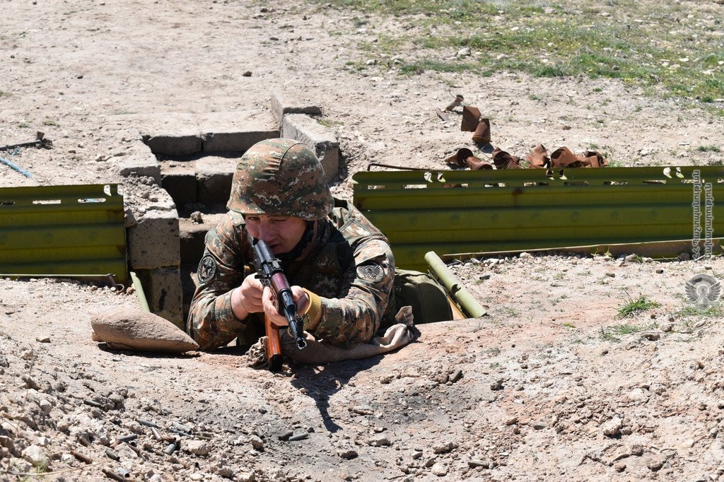 Կրակային պատրաստության պարապմունք զինված ուժերում (ՖՈՏՈՇԱՐՔ)