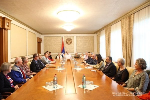 Բակո Սահակյանը հանդիպել է Ավստրալիայի միավորված եկեղեցու և Ավստրալիայի հայ ավետարանչական ընկերակցության ներկայացուցիչների հետ